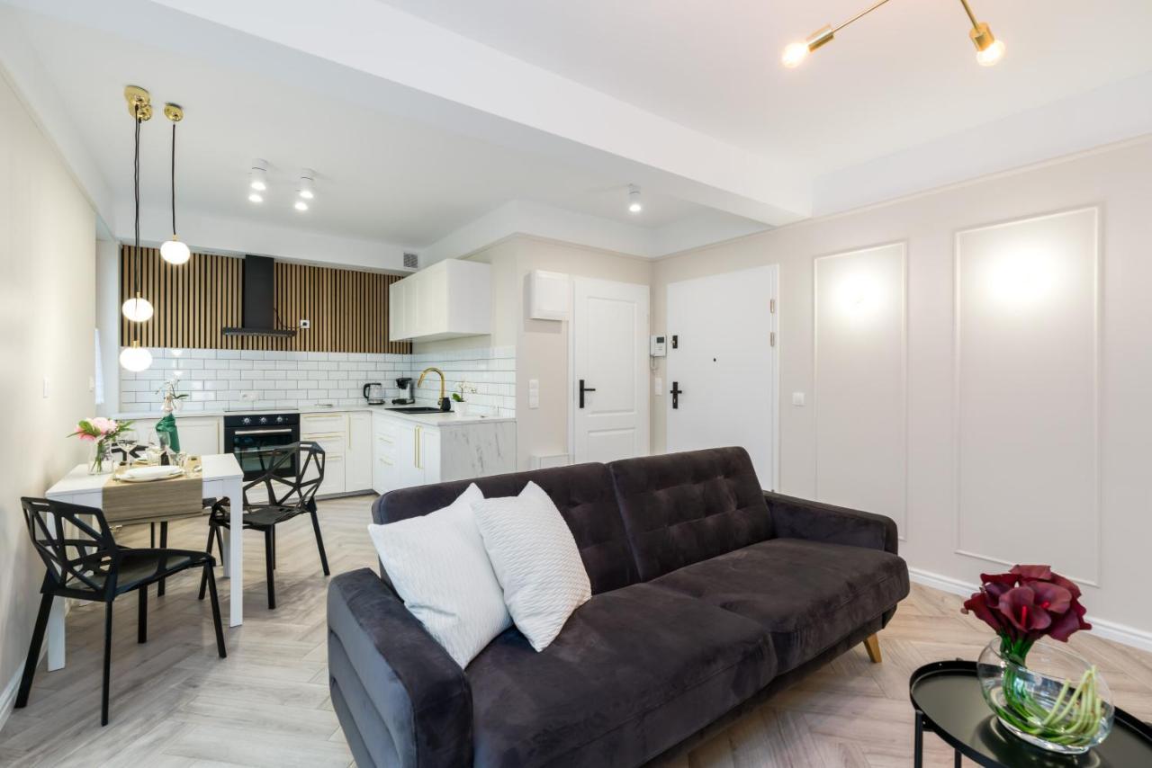 Modern Studio Apartments Poznan City Center By Noclegi Renters Luaran gambar